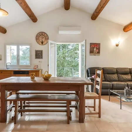 Holiday home Flat With Private Pool In The Heart Of Nature *